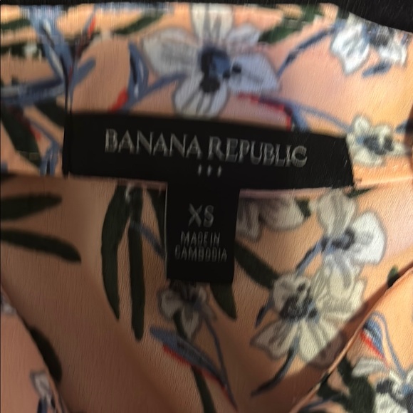 Floral Ruffle Strap Top - Picture 4 of 4